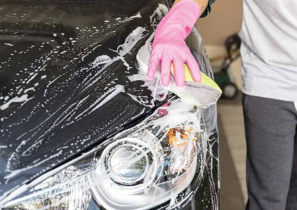 ประกันรถยนต์ : ล้างรถวิธีไหน? ได้รถสะอาดเหมือนใหม่ไม่ง้อร้านล้างรถ